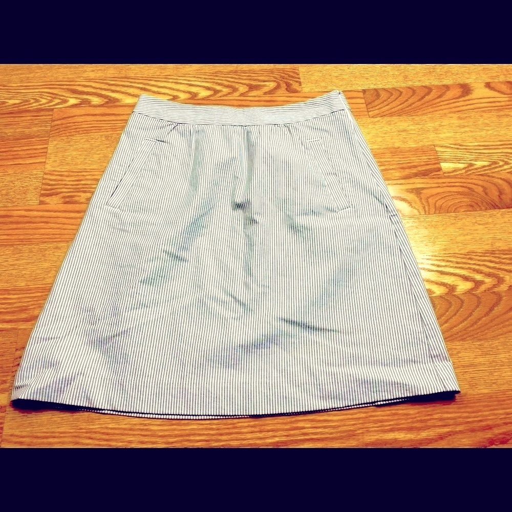 Boden Gray/White Striped Cotton Skirt Size 4R